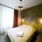 Apartment Lion King Lesya Ukrainka