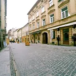 Apartment Lion King Lesya Ukrainka Lviv